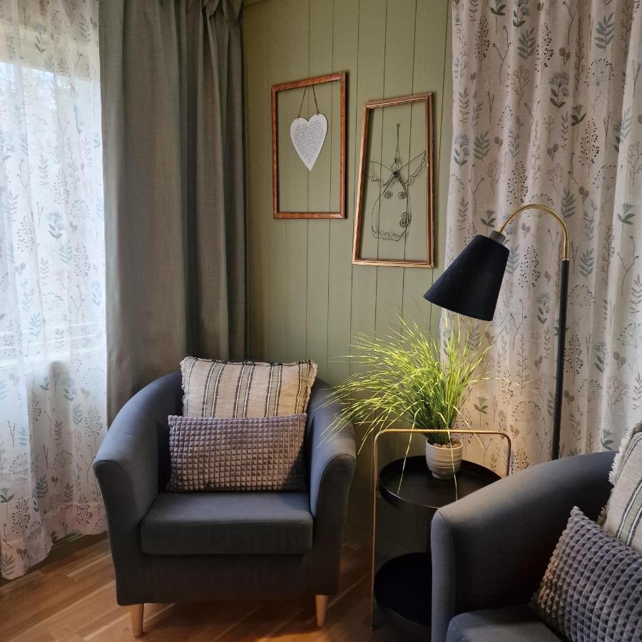 Bed and Breakfast Birk Bed & Birds Svanvik Esterno foto